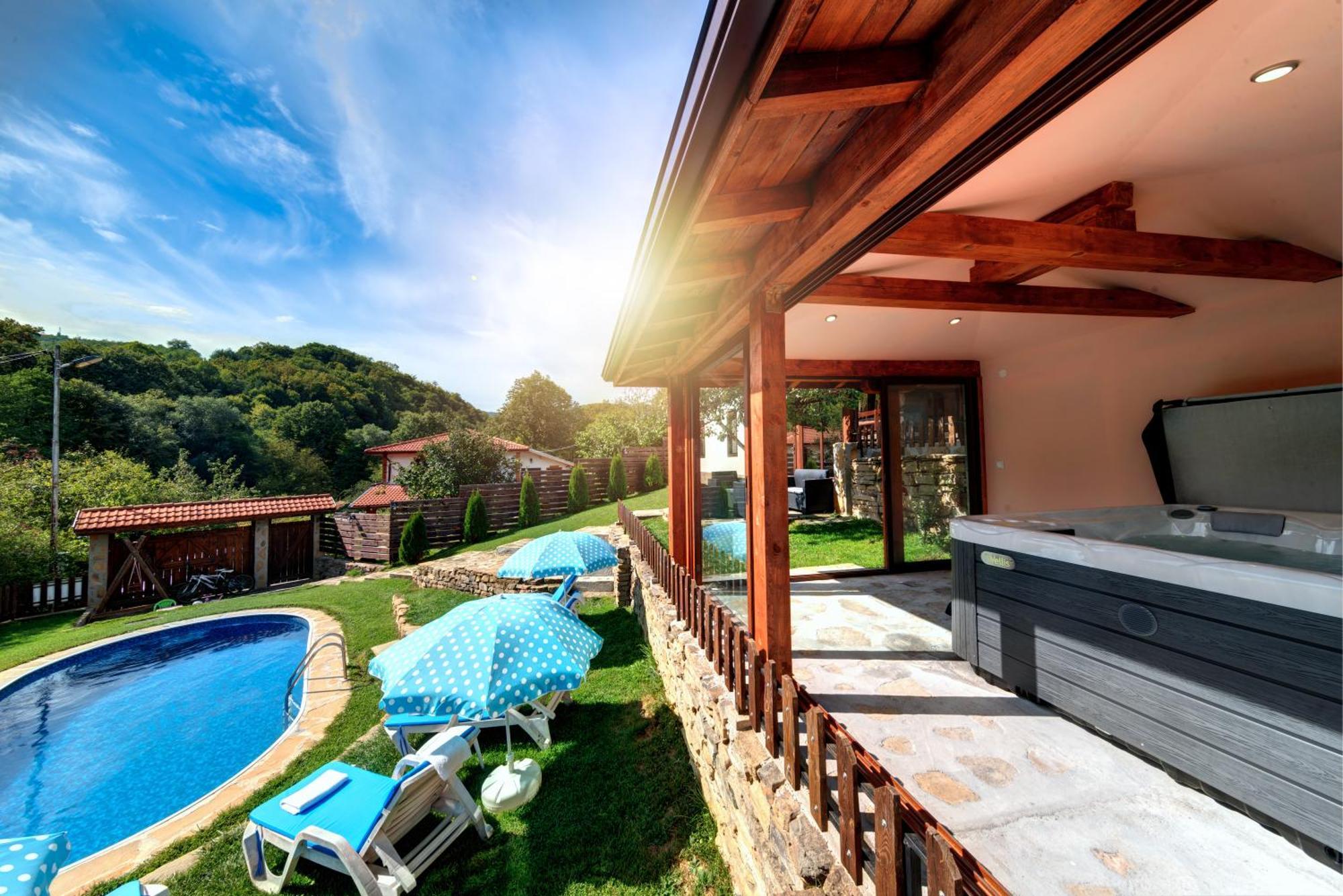 House Maya Tryavna Bagian luar foto